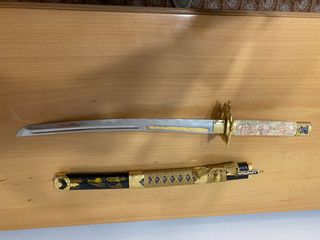 Las espadas del dragón imperial