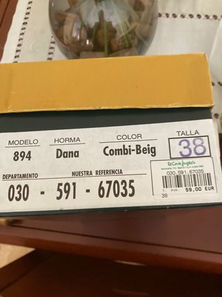 Zapatos y bolso Hispanitas