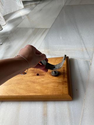 Jamonero de madera y cuchillo jamonero