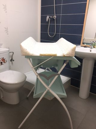 Cambiador/bañera bebe