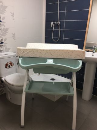 Cambiador/bañera bebe