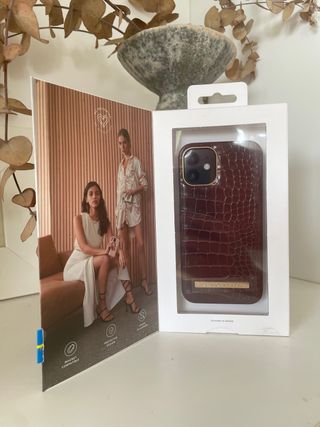 Carcasa iphone 12 Mini - Ideal of Sweden