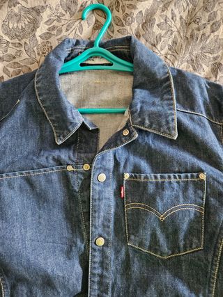 Cazadora vaquera levis enginered M