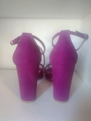 Zapato sandalia cruzada 40 tacón grueso buganvilla