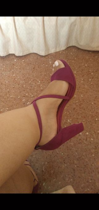 Zapato sandalia cruzada 40 tacón grueso buganvilla