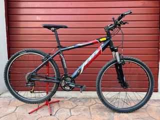 Bicicleta de montaña BH