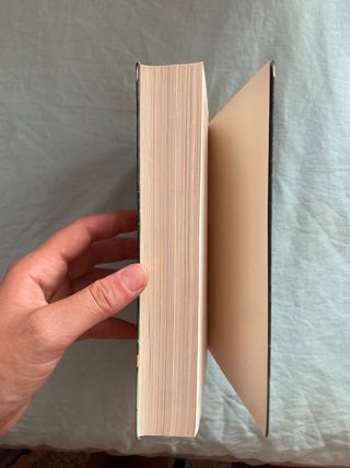 LIBRO “TOTES LES FADES DEL REGNE”