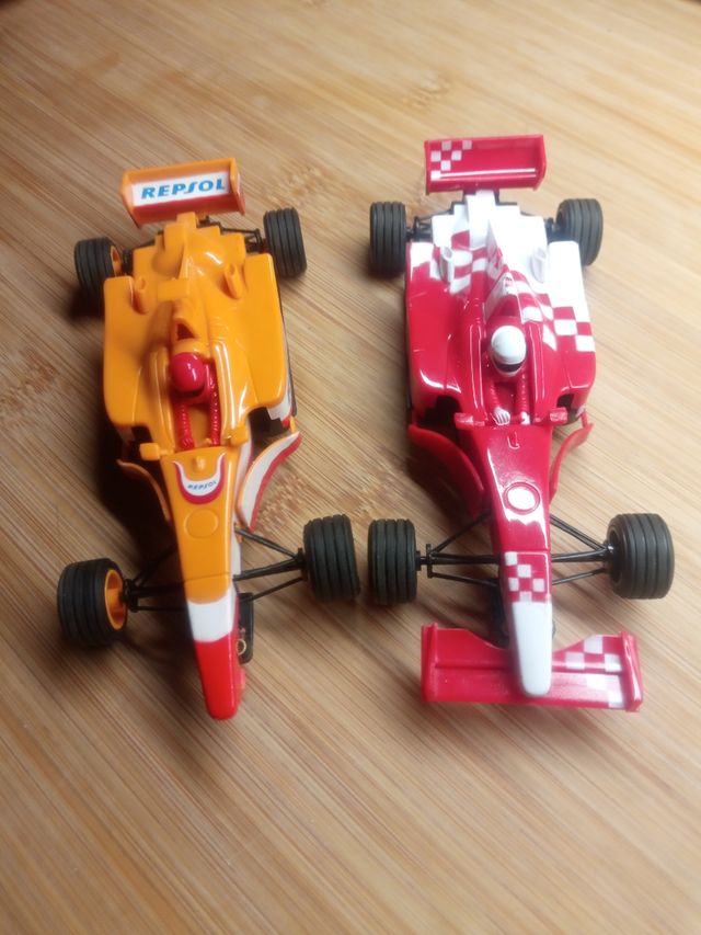 Dos coches para Scalextric