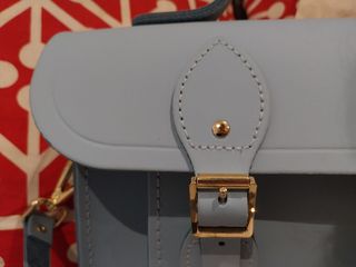 Bolso Satchel de cuero azul surf