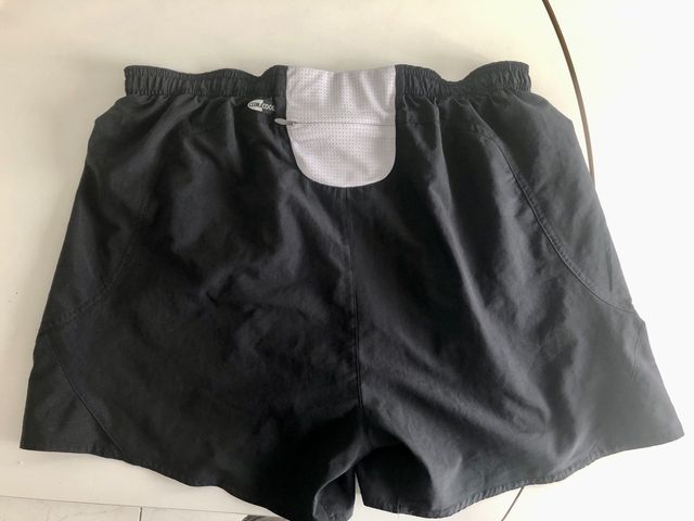 Pantalón corto running