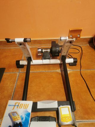 Rodillo entrenamiento bici Tacx
