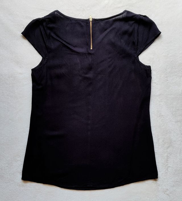 Blusa negra