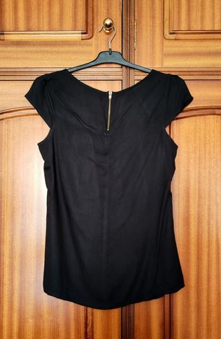 Blusa negra
