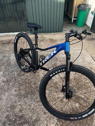 Bicicleta Trek Marlin 8