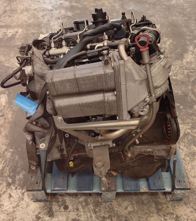 MOTOR MERCEDES W204 646811