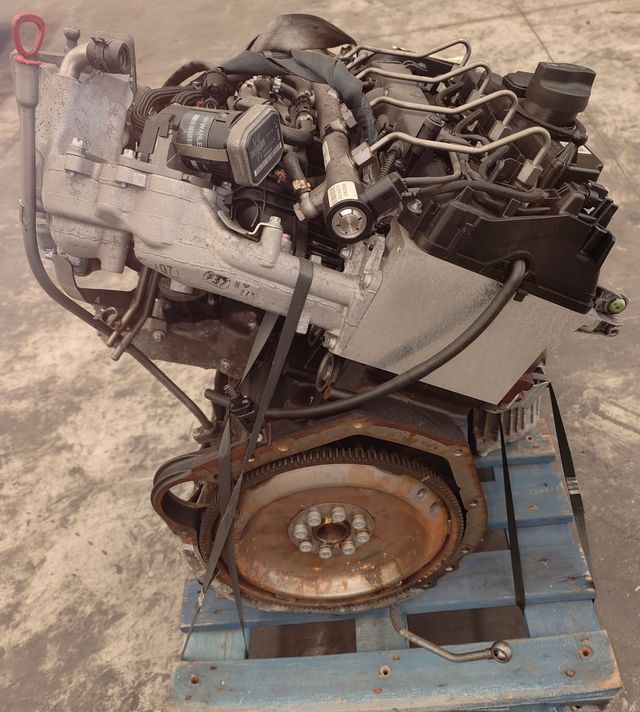 MOTOR MERCEDES W204 646811