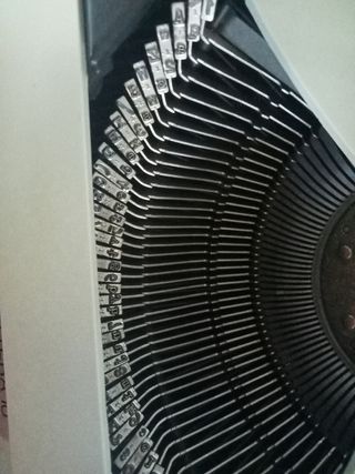 Máquina de escribir antigua