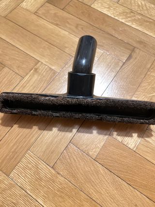 Cepillo de aspiradora universal para parquet
