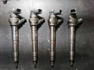 4 Inyectores audi 2.0 tdi 150cv 0445110 469