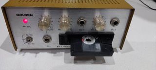 Golden sono amplificador con casetera.
