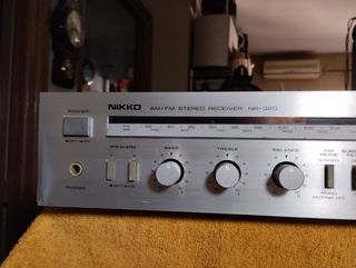 NIKKO Receiber NR 320 gama media alta