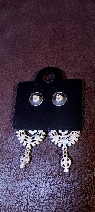 Pendientes largos 
