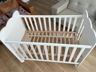 Cuna madera blanca