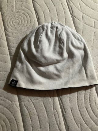 Gorro reversible Adidas
