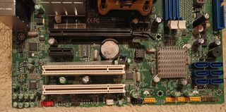 ACER ASPIRE M1201 MICROPROCESADOR, PLACA Y MEMORIA