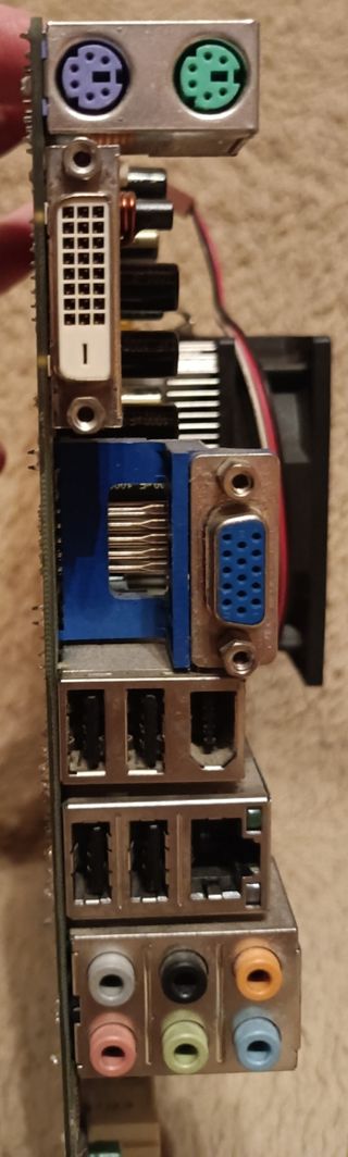 ACER ASPIRE M1201 MICROPROCESADOR, PLACA Y MEMORIA