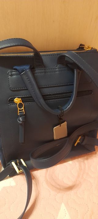 CHOLLO:Mochila parfois con etiquetas