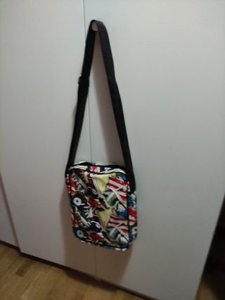 Bolso estampado converse