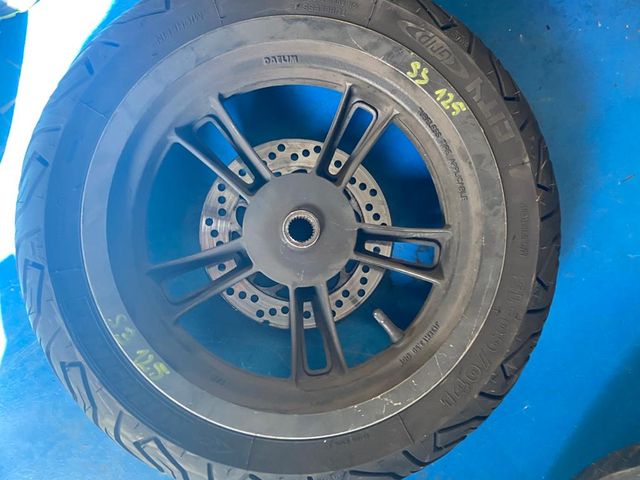 Llanta trasera Daelim S3 125 SIN DISCO