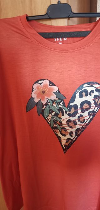 Camiseta señora talla 3XL de Shein