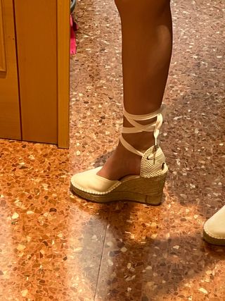 Alpargatas blancas Macarena shoes