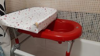 Bañera con cambiador Brevi