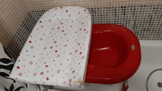 Bañera con cambiador Brevi