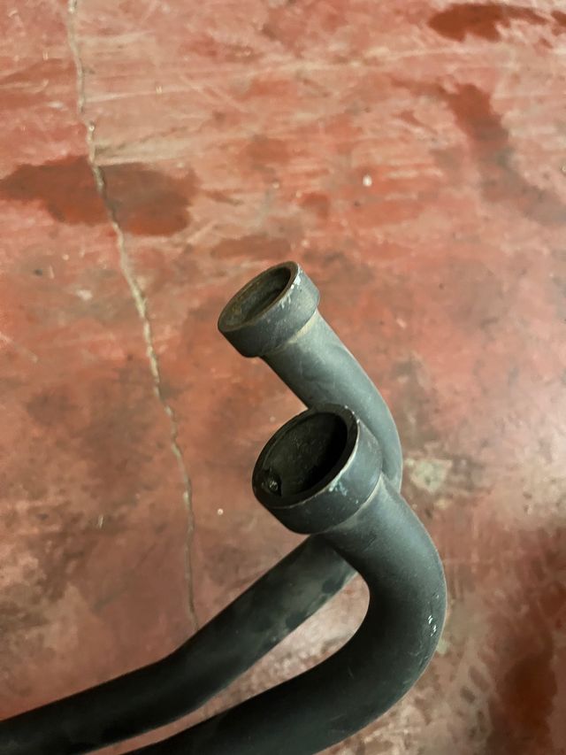 tubo escape TMax 530