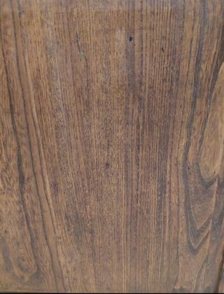 Alacena antigua con bonitas tallas