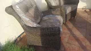 Sillones jardín nuevos. Ratán.