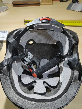 Casco protector skateboard infantil