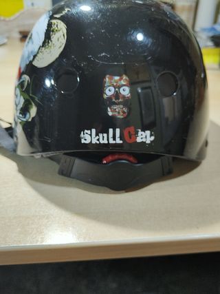 Casco protector skateboard infantil