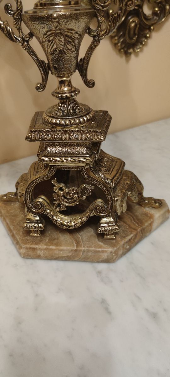 candelabros de bronce