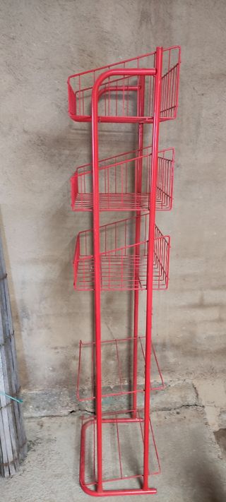 Estantería de kiosco