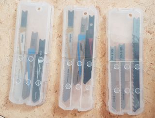 Sierra de calar BLACK&DECKER y hojas de corte