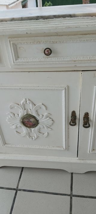 Cómoda  Vintage para restaurar