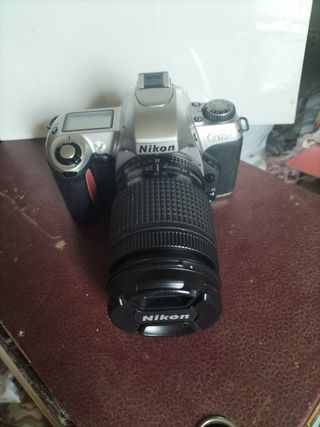 Cámara Nikon F 65