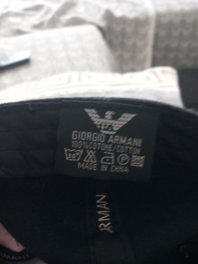 Gorra original armani