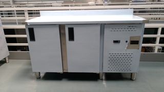 Bajo mostrador refrigerado 2 puertas