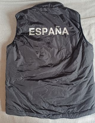 Chaleco plumas negro Trango world España
